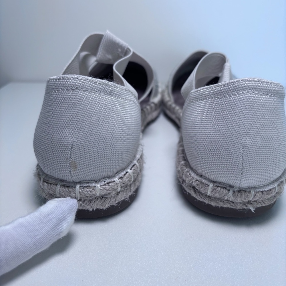 Kenneth Cole Reaction Luna Silver Rhinestone Espadrille Flat Sandal Size 10 NWOB - Picture 5 of 12